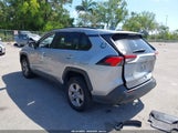 TOYOTA RAV4 XLE 2T3W1RFV5NW214323 снимка