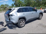 TOYOTA RAV4 XLE 2T3W1RFV5NW214323 снимка