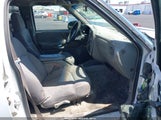 CHEVROLET BLAZER LS 1GNDT13XX4K139559 снимка