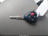 TOYOTA CAMRY LE 4T1BE46K87U632401 снимка