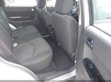 MAZDA TRIBUTE I SPORT 4F2CY0C75AKM06800 снимка