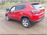 JEEP COMPASS LATITUDE 4X4 3C4NJDBB6KT849953 снимка