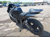 SUZUKI GSX-R600 JS1GN7DA772115506 снимка