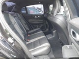 VOLVO S60 RECHARGE PLUG-IN HYBRID T8 ULTIMATE DARK THEME 7JRH60FM6RG299592 fotografie