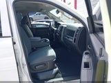 RAM 1500 EXPRESS 4X2 6'4 BOX 1C6RR6FG8JS166266 снимка