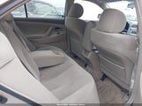 TOYOTA CAMRY LE 4T1BE46K17U080370 снимка