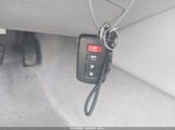 TOYOTA CAMRY XLE 4T1BF1FK8GU535890 снимка