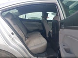 HYUNDAI ELANTRA SE 5NPD84LF6HH111118 снимка