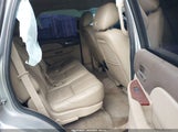 GMC YUKON SLT 1GKS2CE09BR276144 fotografie