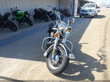 HARLEY-DAVIDSON FLSTCI 1HD1BWB343Y011287 fotografie
