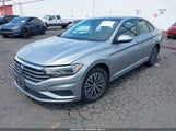 VOLKSWAGEN JETTA 1.4T R-LINE/1.4T S/1.4T SE 3VWC57BU2KM215738 снимка