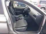 VOLKSWAGEN JETTA 1.4T R-LINE/1.4T S/1.4T SE 3VWC57BU2KM215738 снимка