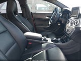 MERCEDES-BENZ CLA 250 WDDSJ4EB2GN318373 снимка
