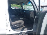 HUMMER H3 SUV 5GTDN13E878157795 снимка