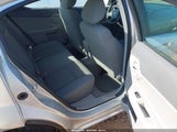 DODGE AVENGER SE 1B3LC46K28N268200 снимка