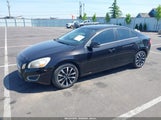 VOLVO S60 T5 YV1622FS7C2041611 снимка