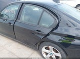 BMW 328I WBA3A5G57FNS87368 fotografie