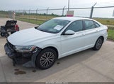 VOLKSWAGEN JETTA 1.4T R-LINE/1.4T S/1.4T SE 3VWC57BU1MM003724 снимка