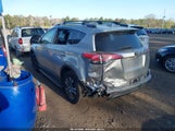 TOYOTA RAV4 LE JTMBFREV2JJ221692 снимка