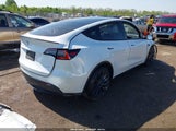 TESLA MODEL Y PERFORMANCE DUAL MOTOR ALL-WHEEL DRIVE 5YJYGDEF0MF076263 fotografie