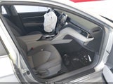 TOYOTA CAMRY LE 4T1C11AKXMU569254 fotografie