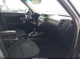 KIA SOUL + KNDJP3A51J7527145 снимка