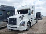 VOLVO VN VNL 4V4NC9TH0GN920859 fotografie