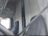 VOLVO VN VNL 4V4NC9GHX5N387202 снимка