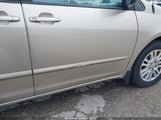 TOYOTA SIENNA LE 5TDJK4CC0AS033641 снимка