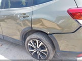 SUBARU FORESTER LIMITED JF2SKAPC5NH440315 снимка