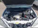 TOYOTA CAMRY LE 4T1BE30K05U620713 снимка