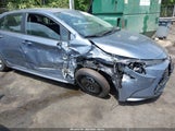 TOYOTA COROLLA LE 5YFB4MDE5SP228837 снимка