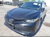 TOYOTA CAMRY LE 4T1B11HK1JU559113 photo