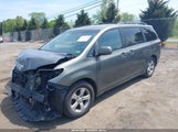 TOYOTA SIENNA LE V6 5TDKK3DC7BS014356 снимка