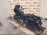 HARLEY-DAVIDSON FLHX STREET GLIDE 1HD1KBM15GB628646 photo