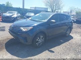 TOYOTA RAV4 LE JTMBFREV8HJ168975 снимка