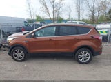 FORD ESCAPE SE 1FMCU0GD3HUE45682 fotografie
