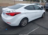 HYUNDAI ELANTRA SE 5NPDH4AE1FH584383 снимка
