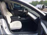 TESLA MODEL 3 STANDARD RANGE PLUS REAR-WHEEL DRIVE 5YJ3E1EAXMF099245 снимка