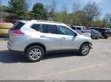NISSAN ROGUE SV KNMAT2MV0FP520177 снимка