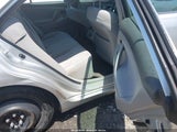 TOYOTA CAMRY LE 4T1BF3EKXBU166035 снимка