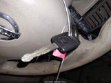 NISSAN VERSA 1.8S 3N1BC11E87L434585 снимка