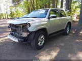 TOYOTA 4RUNNER SR5 JTEBU5JR7K5656026 снимка