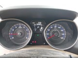 HYUNDAI ELANTRA LIMITED 5NPDH4AE4DH211786 снимка