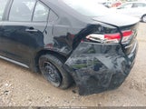 TOYOTA COROLLA LE 5YFB4MDE3RP080374 снимка