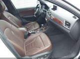 AUDI Q3 2.0T PREMIUM WA1ECCFS5HR003565 снимка