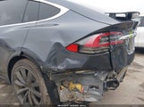 TESLA MODEL X LONG RANGE DUAL MOTOR ALL-WHEEL DRIVE/LONG RANGE PLUS DUAL MOTOR ALL-WHEEL DRIVE 5YJXCDE26LF233958 fotografie
