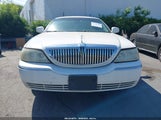 LINCOLN TOWN CAR SIGNATURE 1LNHM81V46Y634398 photo