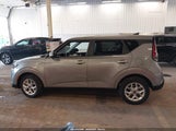 KIA SOUL LX KNDJ23AU6S7922624 photo