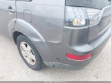 MITSUBISHI OUTLANDER LS JA4MS31X68Z010641 снимка